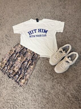 Gildan White Tee with Blue Graphic Text